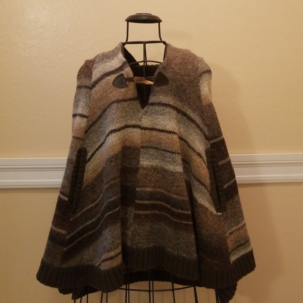 SANCTUARY PONCHO NWOT
